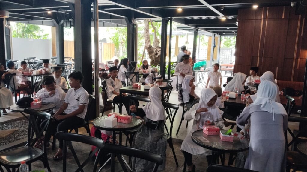 Merci Cafe Sidoarjo