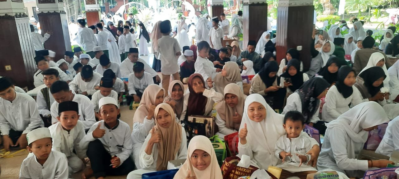 Doa Bersama 1000 Anak Yatim Meriahkan Hari Jadi ke-166 Kabupaten Sidoarjo